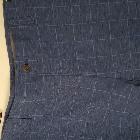 Golf Performance Shorts Ben Hogan Blue Checkered Men's 40 UPF 50 NWT - Picture 2 of 7